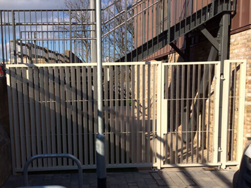 metal-gates-and-railings